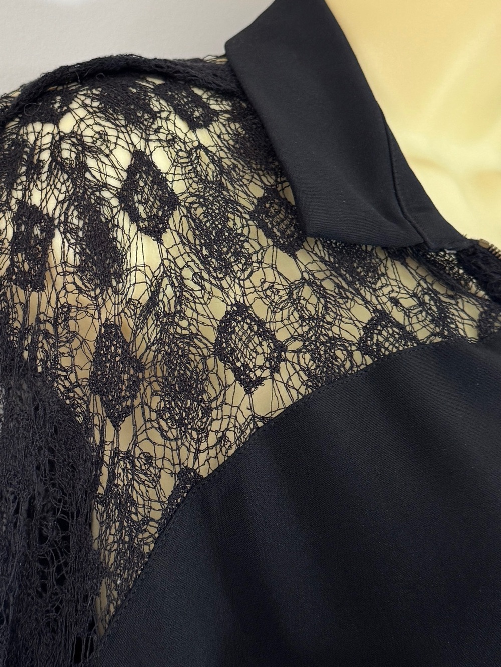 Roland Mouret Black abstract Lace Trompe L’Oeil Blouson Pencil Dress US 10 - Picture 7 of 16